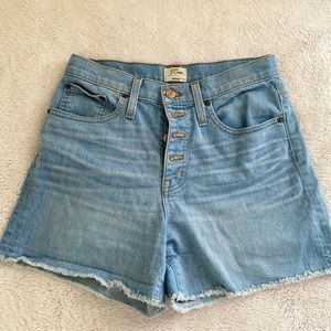 Denim short, high waist in good condition